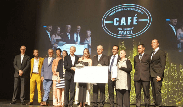 Premio Illy. Sono donne le migliori coltivatrici di caffè