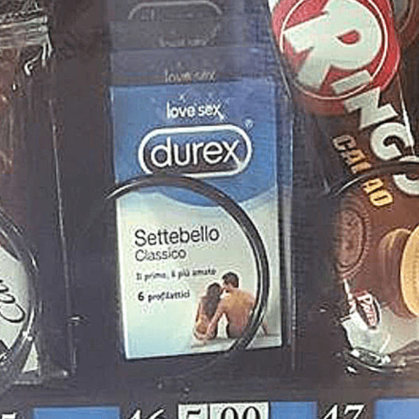 Una scuola di Cuneo richiede distributori automatici “speciali”