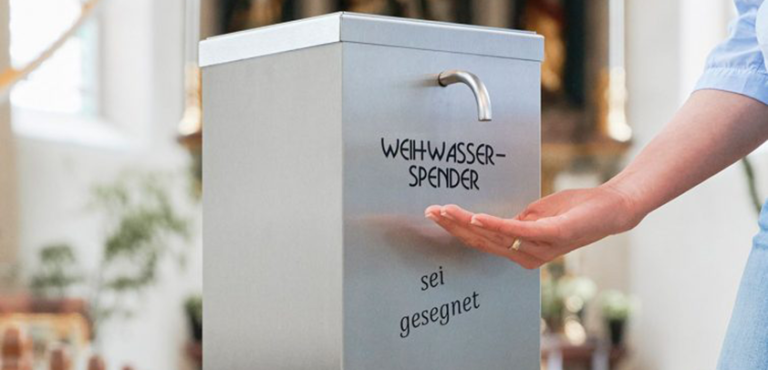 COVID-19 e nuovi dispenser: dal gel sanificante all’acqua santa