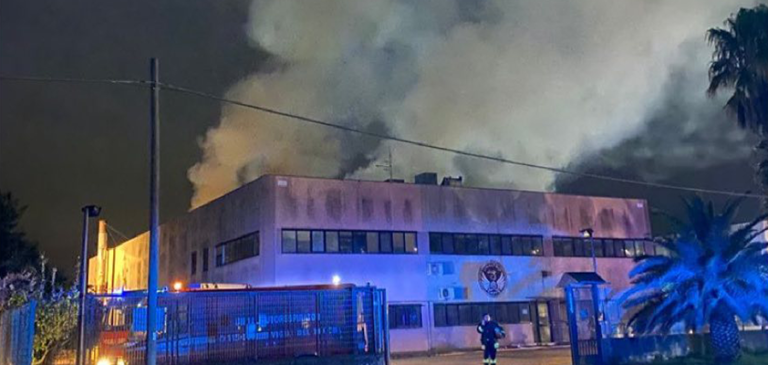 Incendio alla torrefazione UNALTRO CAFFÈ: “Siamo pronti a ripartire!”