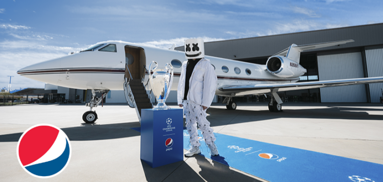 Pepsi inaugura la finale di UEFA Champions League insieme alla star Marshmello