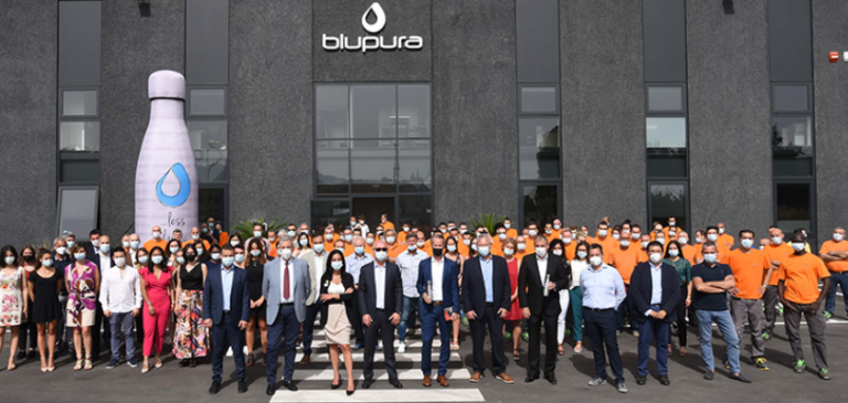 Scott Clawson, presidente e CEO di Culligan Int. tiene a battesimo la nuova sede di Blupura