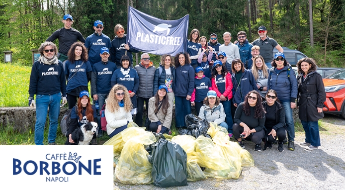 Caffè Borbone e Plastic Free a Clusone per raccogliere plastica e rifiuti